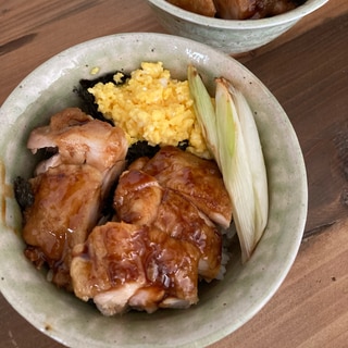 きじ焼き丼